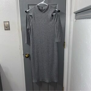 WHBM Knitted Cold Shoulder Ribbed Sheath Bodycon Dress. Lg Gray. Build in Slip